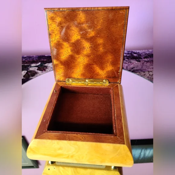 🎼Music Box Made in Italy🇮🇹 - Picture 4 of 5